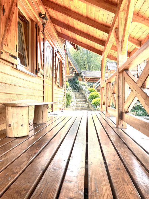 Nadówka - Solina, centrum, domki przy zaporze