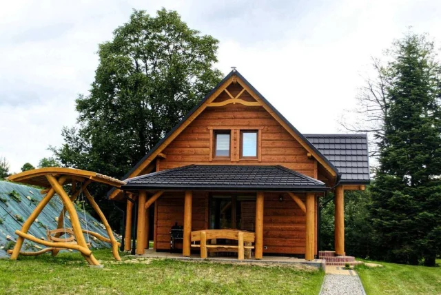 Domek Bieszczady Noclegi w Bieszczadach Solina Polańczyk Sauna Jacuzzi — Ropienka