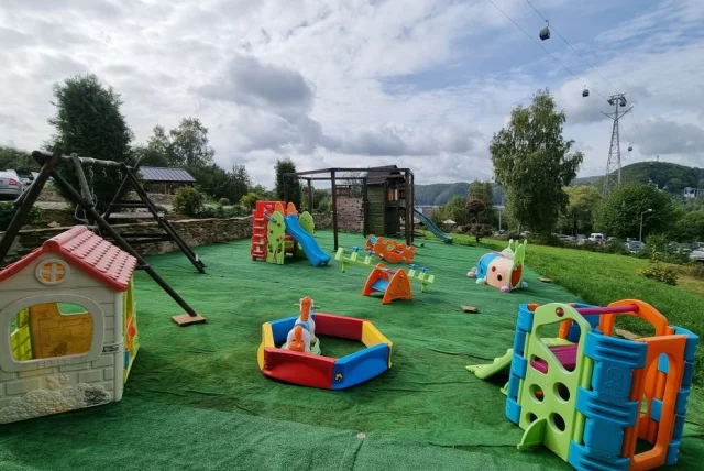 Domek 4/5 osobowy 1 sypialnią i łazienką — Łobozew Dolny