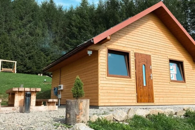Całoroczny Domek Bieszczady ruska bania (wolne terminy) — Hoczew