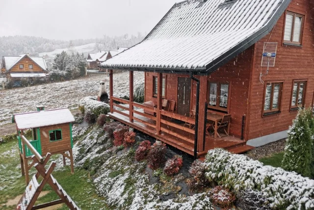 Domek z balią jacuzzi Bieszczady, Zawóz, Solina — Zawóz
