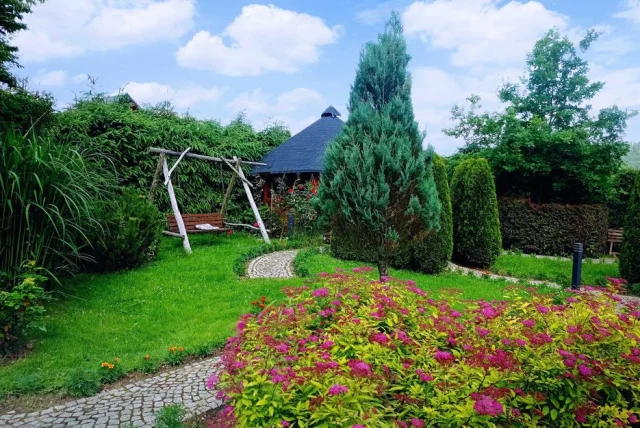 Bieszczady, domek, balia, jacuzzi, Baligród, Wakacje — Baligród