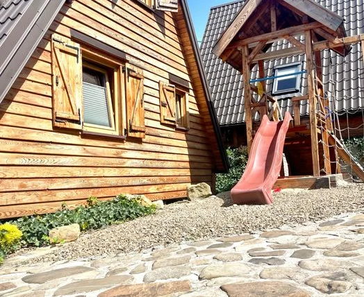Nadówka – Solina, centrum, domki przy zaporze — Solina