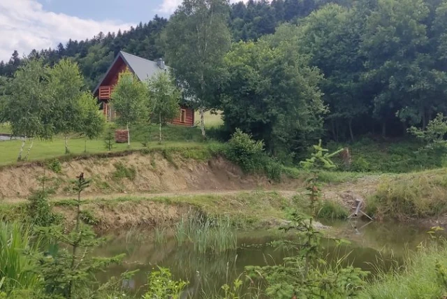 Kryjówka Yetiego Domek z Jacuzzi Bieszczady. Totalne zacisze… — Baligród