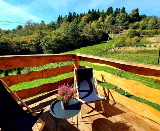 Domek do wynajecia tyrolka Wańkowa Solina Bieszczady jacuzzi bania — Wańkowa